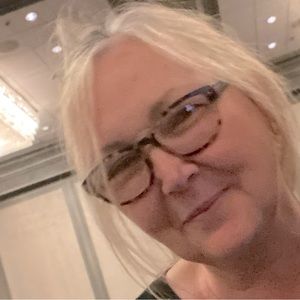 Meet your Posher, Anne